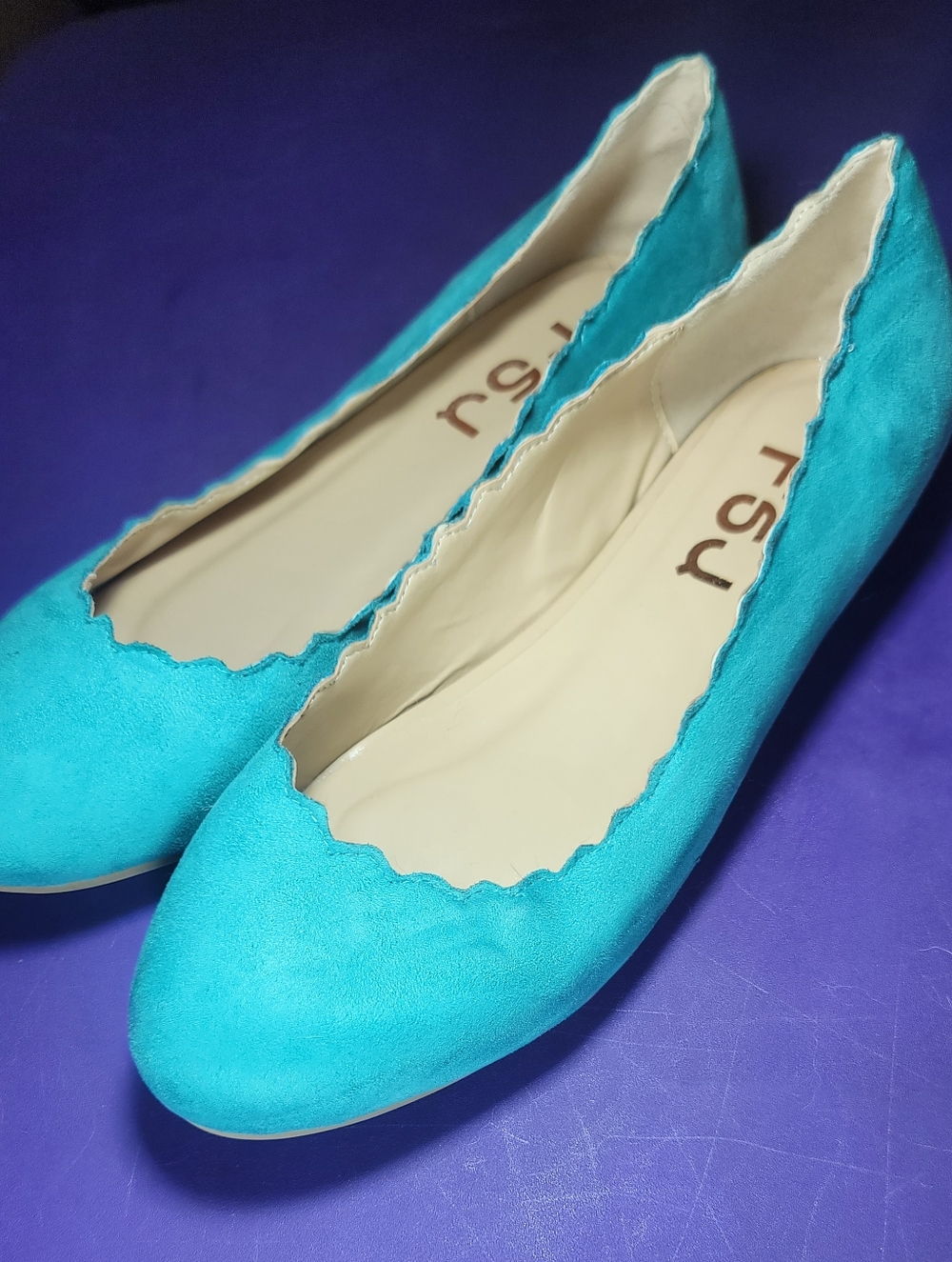 FSJ Turquoise Scalloped Suede Pointed-Toe Ballet Flat - Picture 4 of 5
